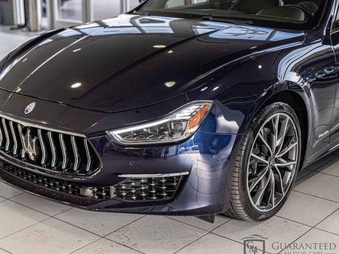 Used 2021 Maserati Ghibli S GranLusso image 5