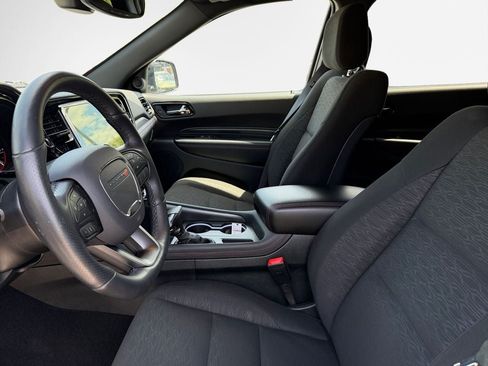 Used 2025 Dodge Durango GT AWD/4WD image 12