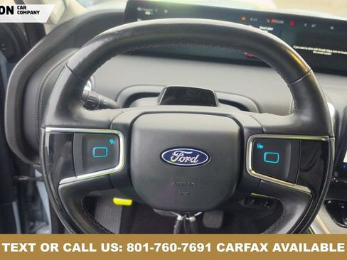 Used 2025 Ford Expedition Max Platinum AWD/4WD image 5