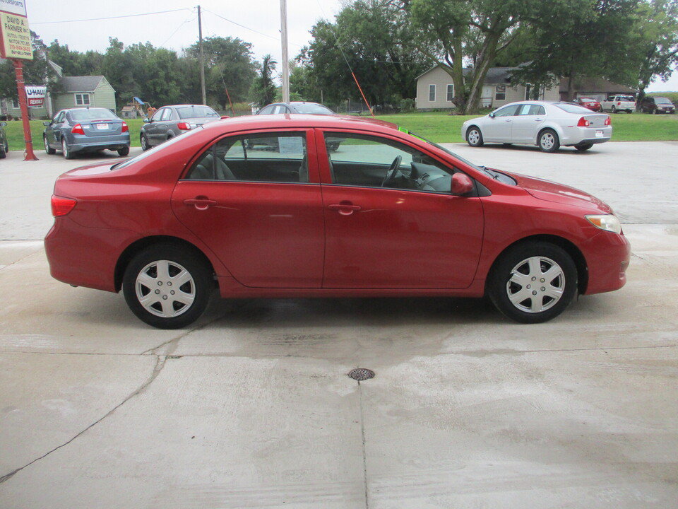 Used 2010 Toyota Corolla LE FWD image 16