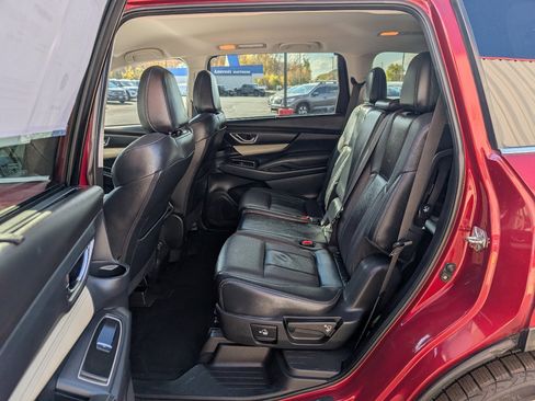 Used 2019 Subaru Ascent Limited image 10