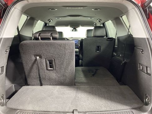 Certified 2023 GMC Acadia AT4 w/ Preferred Package image 27