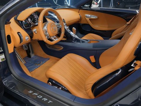 Used 2020 Bugatti Chiron AWD/4WD image 40