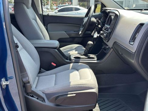 Used 2019 Chevrolet Colorado W/T w/ WT Convenience Package RWD image 6