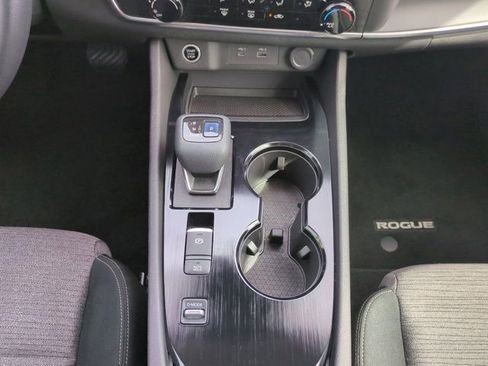 Certified 2021 Nissan Rogue S FWD image 20