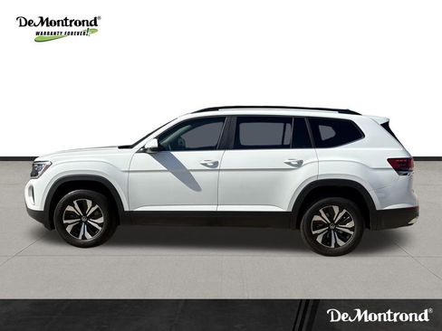 Used 2024 Volkswagen Atlas SE FWD image 8