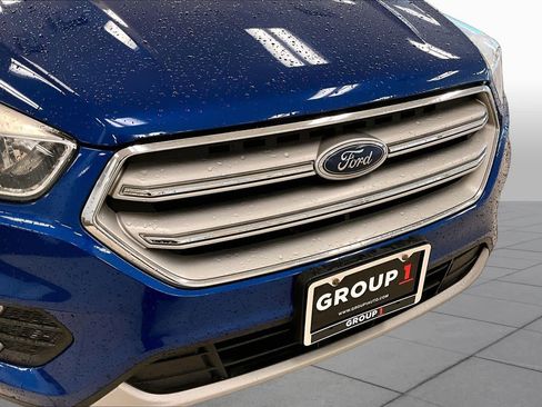 Used 2018 Ford Escape SE FWD image 28