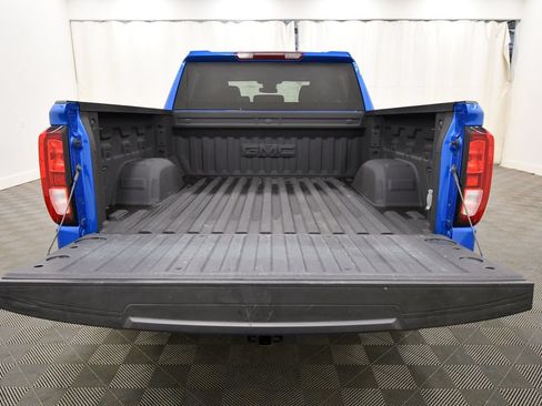 Used 2024 GMC Sierra 1500 Elevation w/ LPO, Elevation Black Package AWD/4WD image 7