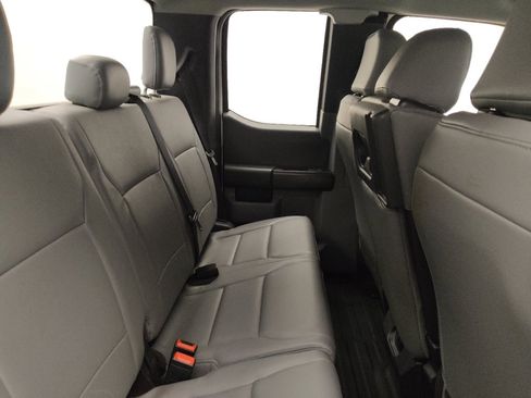 Used 2022 Ford F150 XL w/ Equipment Group 101A High RWD image 19