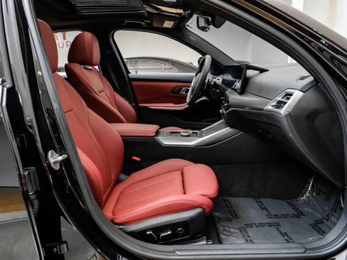 Used 2025 BMW 330i xDrive Sedan image 37