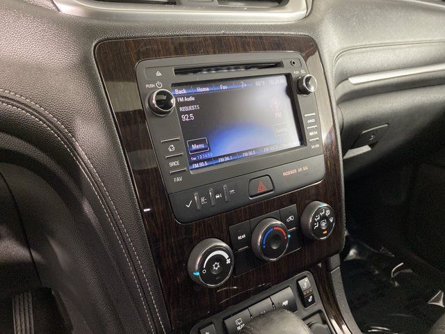 Used 2016 Chevrolet Traverse LT w/ Style and Technology Package FWD image 27