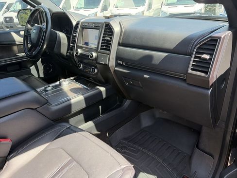 Used 2020 Ford Expedition Max Limited w/ Equipment Group 301A AWD/4WD image 34