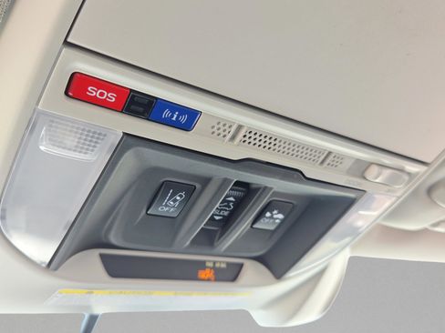 Used 2019 Subaru Forester Limited w/ Popular Package #3 image 22