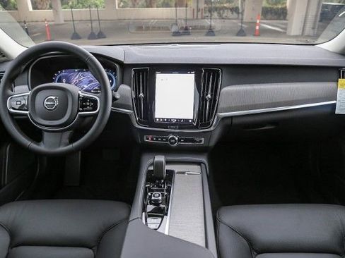 New 2025 Volvo V90 B6 Cross Country Plus w/ Protection Package Premier image 13