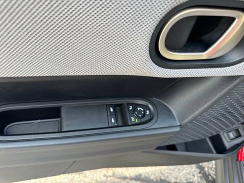 Used 2025 MINI Cooper S FWD image 14