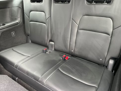 New 2026 Nissan Pathfinder SL image 15