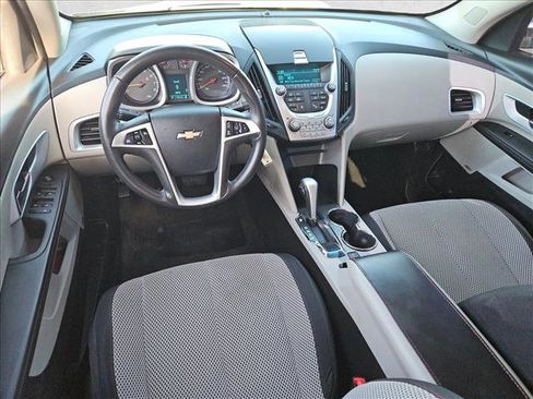 Used 2011 Chevrolet Equinox LT image 15