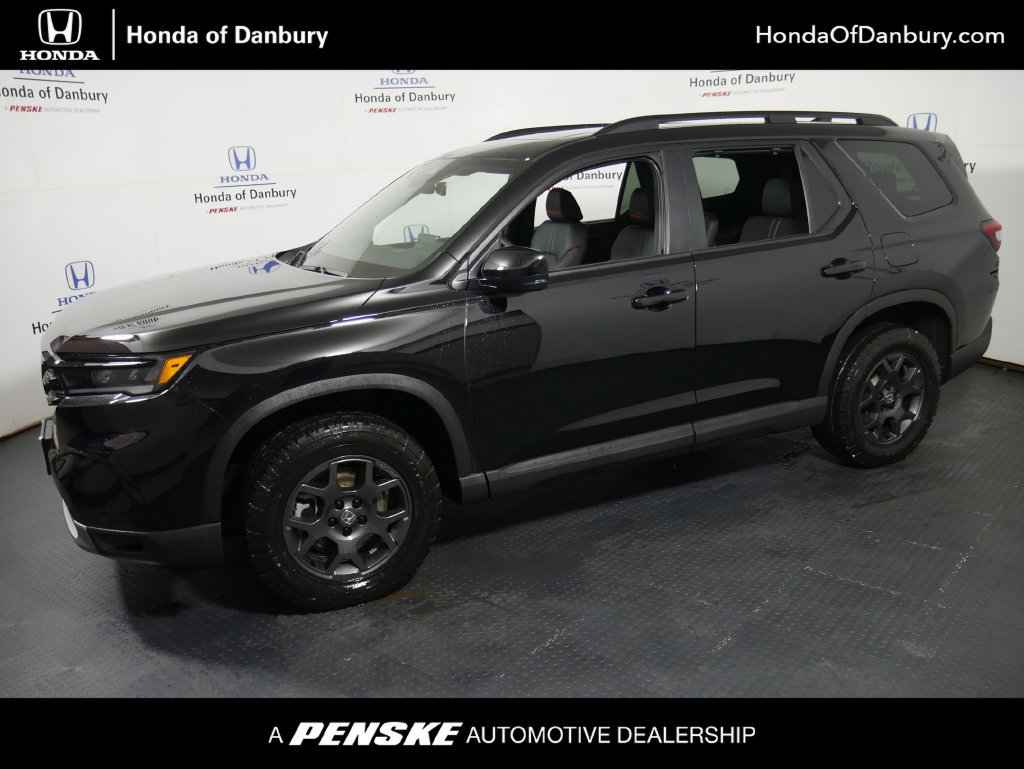 New 2026 Honda Pilot TrailSport image 1