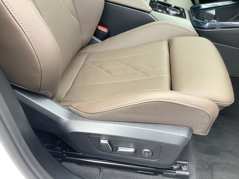 Used 2026 BMW X3 xDrive30i w/ Premium Package AWD/4WD image 36