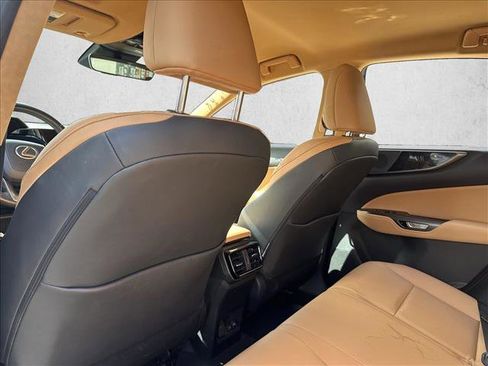 Used 2024 Lexus NX 250 FWD image 23