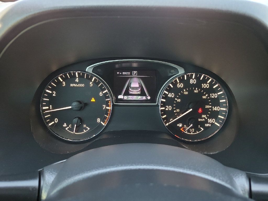 Used 2018 Nissan Pathfinder SL w/ Midnight Edition Package AWD/4WD image 27