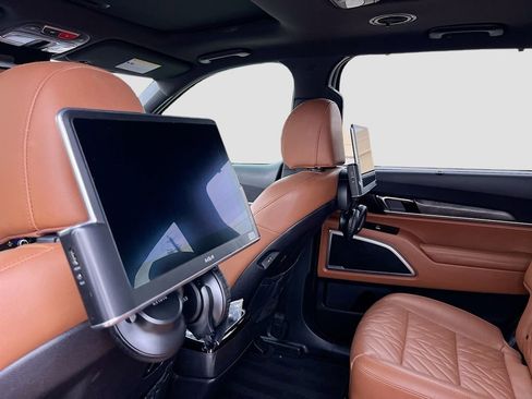 Used 2023 Kia Telluride EX X-Line image 27