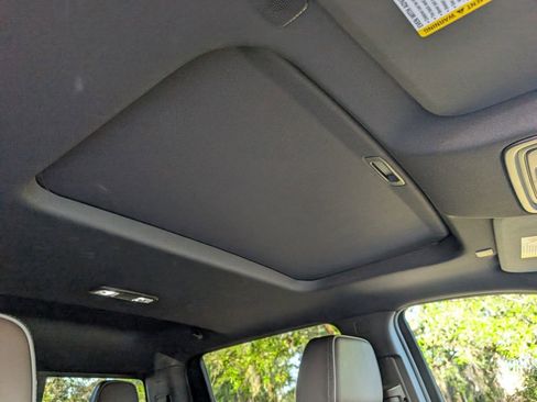 Used 2025 GMC Sierra 2500 Denali w/ Denali Reserve Package image 28