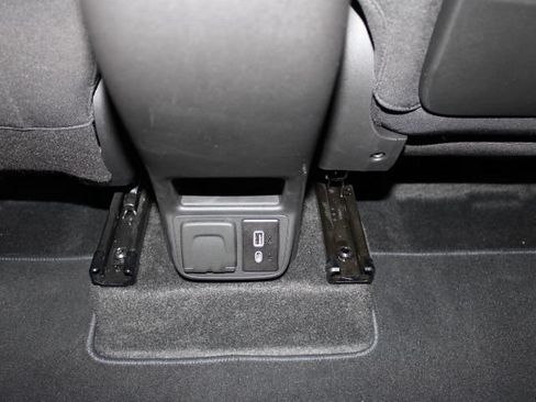 Used 2024 Chevrolet TrailBlazer LT w/ Convenience Package FWD image 22