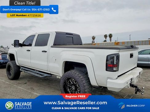 Used 2015 GMC Sierra 3500 Denali w/ Duramax Plus Package image 3