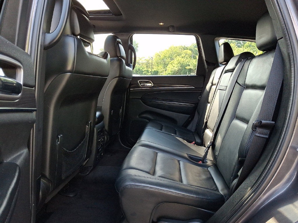 Certified 2018 Jeep Grand Cherokee Limited AWD/4WD image 10