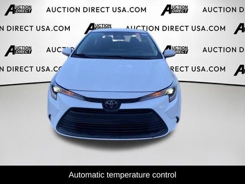 Used 2024 Toyota Corolla LE FWD image 2