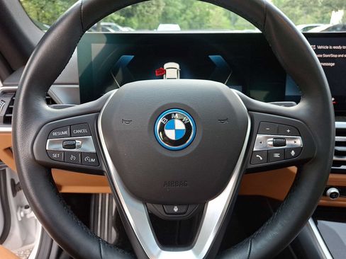 Used 2024 BMW i4 eDrive35 w/ Premium Package RWD image 20