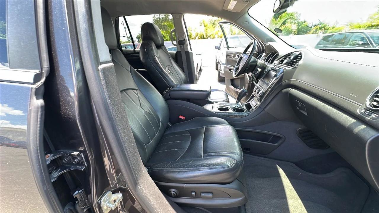 Used 2014 Buick Enclave Leather FWD image 35