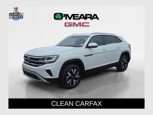 Used 2022 Volkswagen Atlas Cross Sport SE image 1