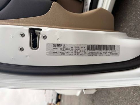 Used 2016 Dodge Grand Caravan SE w/ Quick Order Package 29E SE image 28