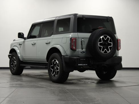 Used 2023 Ford Bronco Outer Banks AWD/4WD image 6