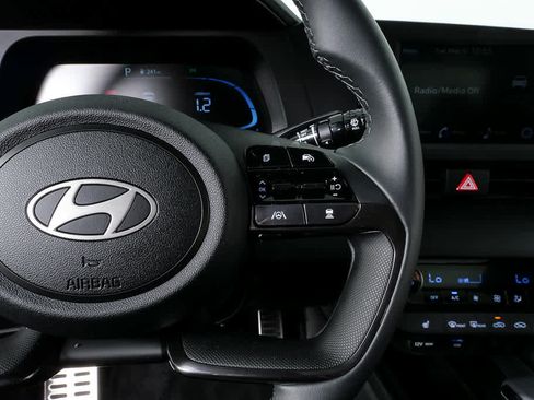 New 2026 Hyundai Elantra SEL Sport Premium FWD image 10