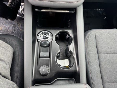 Certified 2025 Ford Explorer Active image 22