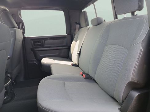 Used 2022 RAM 2500 Tradesman AWD/4WD image 25
