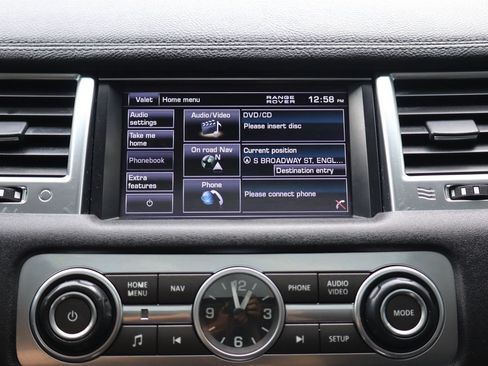 Used 2013 Land Rover Range Rover Sport HSE AWD/4WD image 22