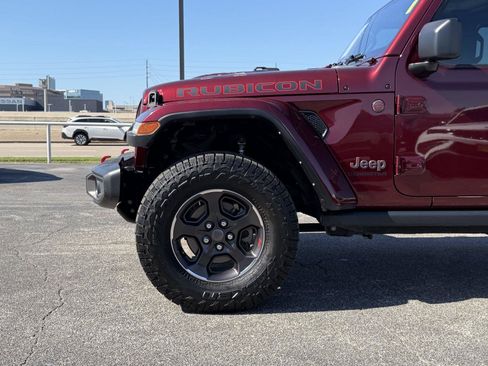 Used 2021 Jeep Gladiator Rubicon AWD/4WD image 10