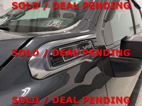 Used 2020 GMC Sierra 2500 AT4 w/ AT4 Premium Package AWD/4WD image 10