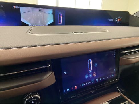 Used 2025 Lincoln Navigator L Reserve image 39