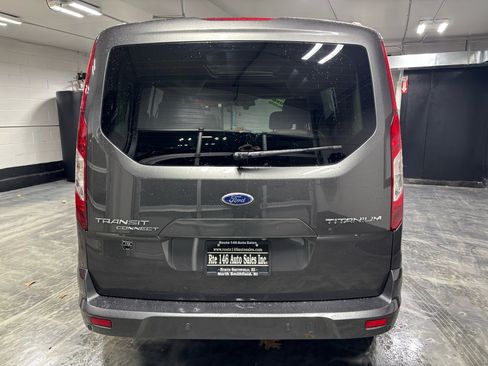 Used 2016 Ford Transit Connect Titanium image 8