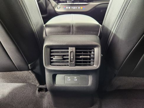Certified 2025 Nissan Murano SL AWD/4WD image 18