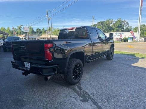New 2025 Chevrolet Silverado 2500 High Country w/ Midnight Edition AWD/4WD image 6