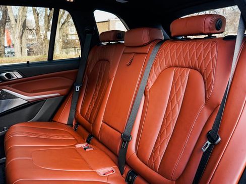 Used 2023 BMW X5 M50i w/ Executive Package image 18
