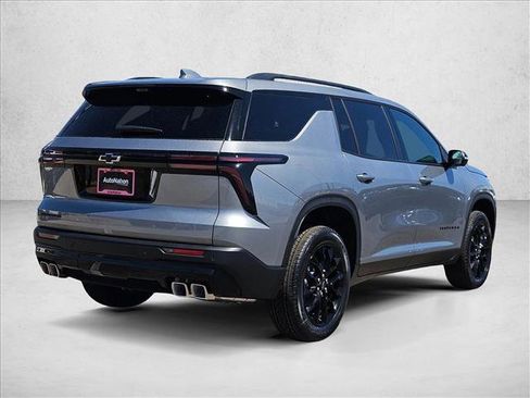 New 2026 Chevrolet Traverse LT w/ Midnight/Sport Edition FWD image 2