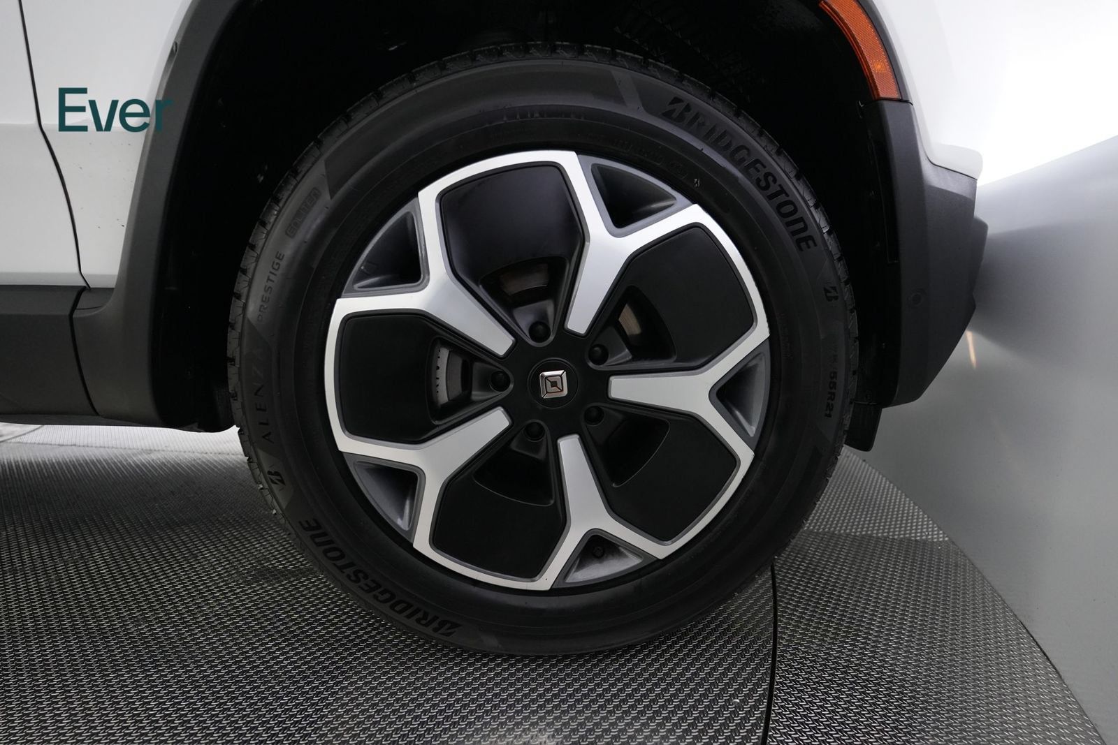 Used 2023 Rivian R1T Adventure Dual AWD/4WD image 20