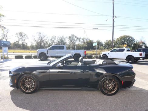 New 2025 Ford Mustang Premium image 8